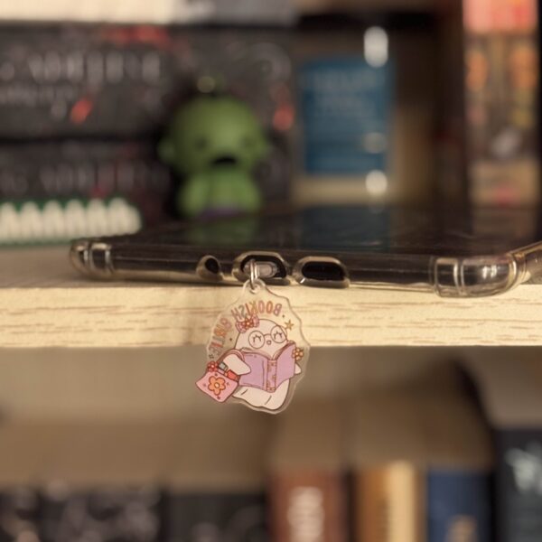 bookish girlie acrylic e-reader dust plug